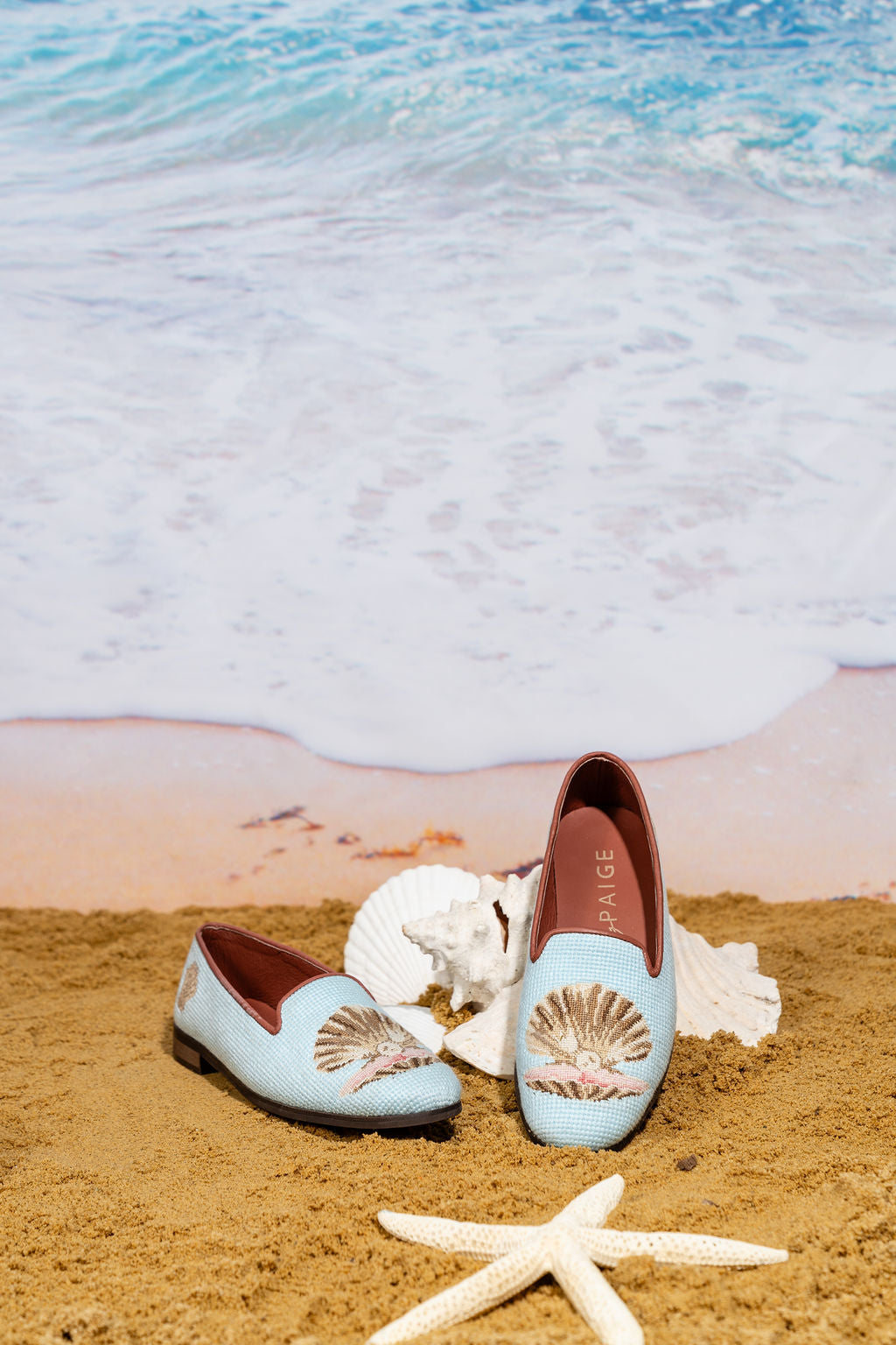 Scallop with Pearl Needlepoint Loafer