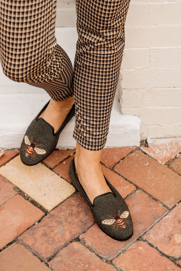 Bee Needlepoint Loafer